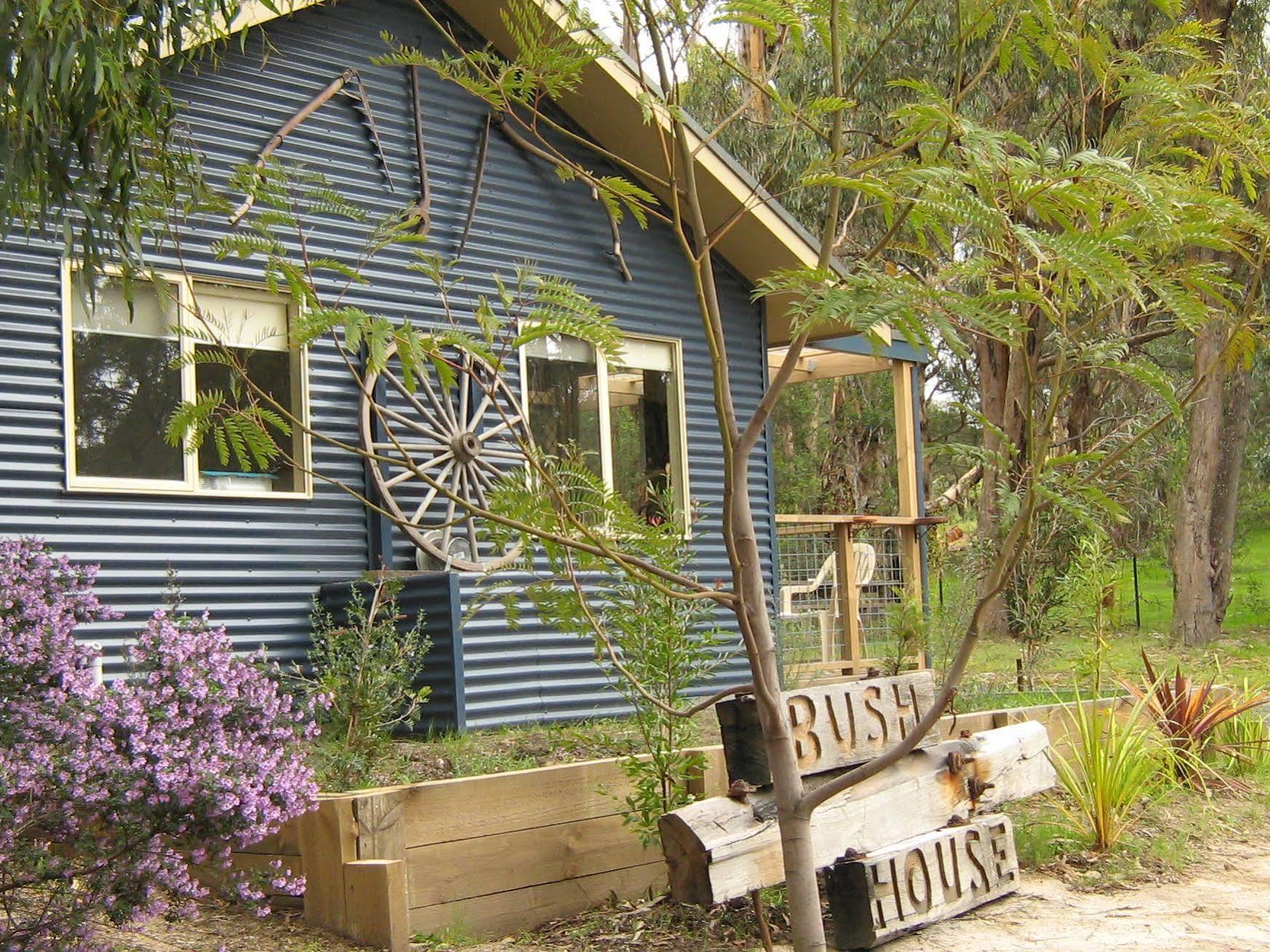 Lorne Bush House Cottages & Eco Retreats Bagian luar foto